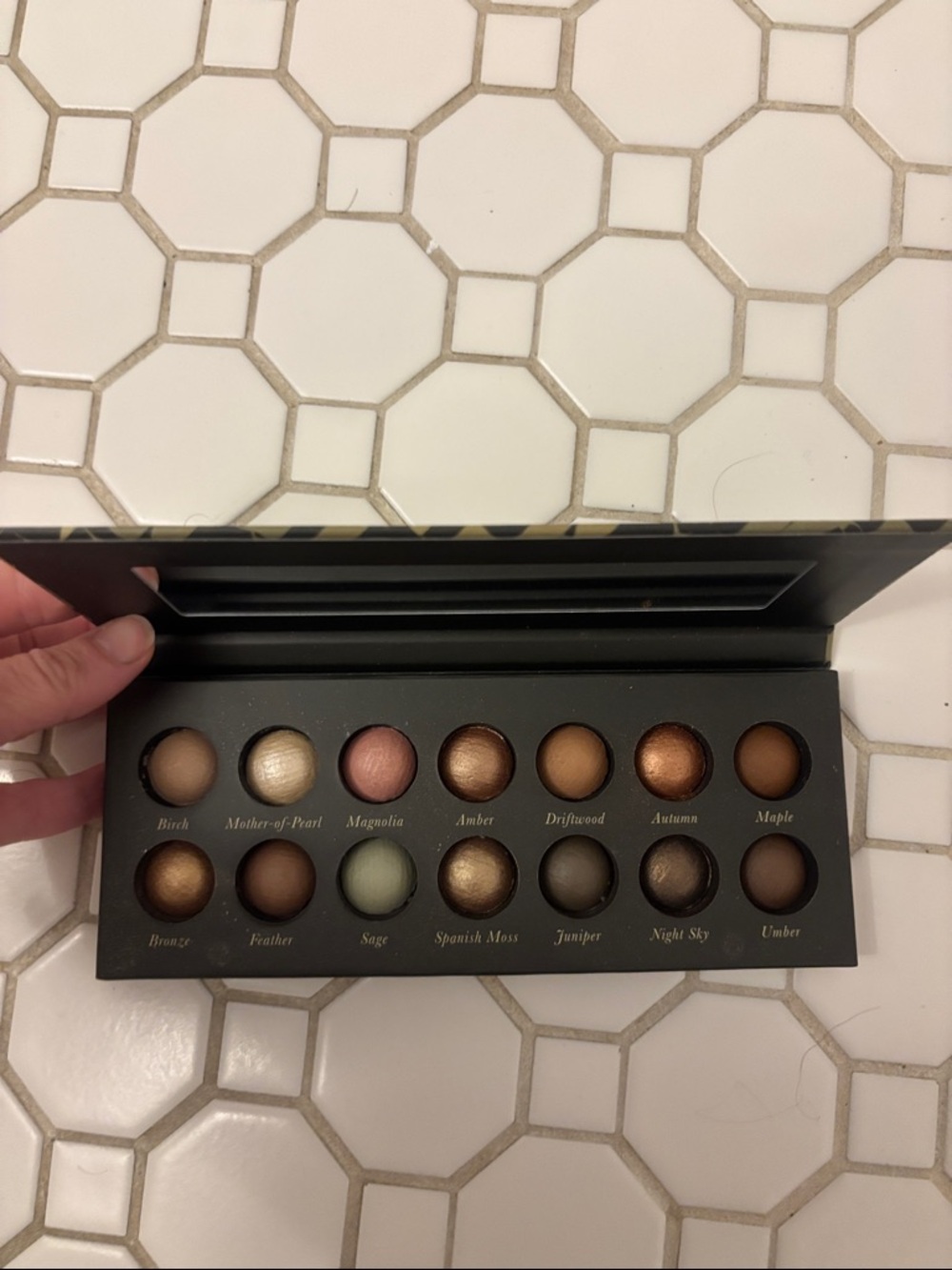 Laura Geller Baked Eyeshadow Palette Earthy Essentials - Picture 4 of 9